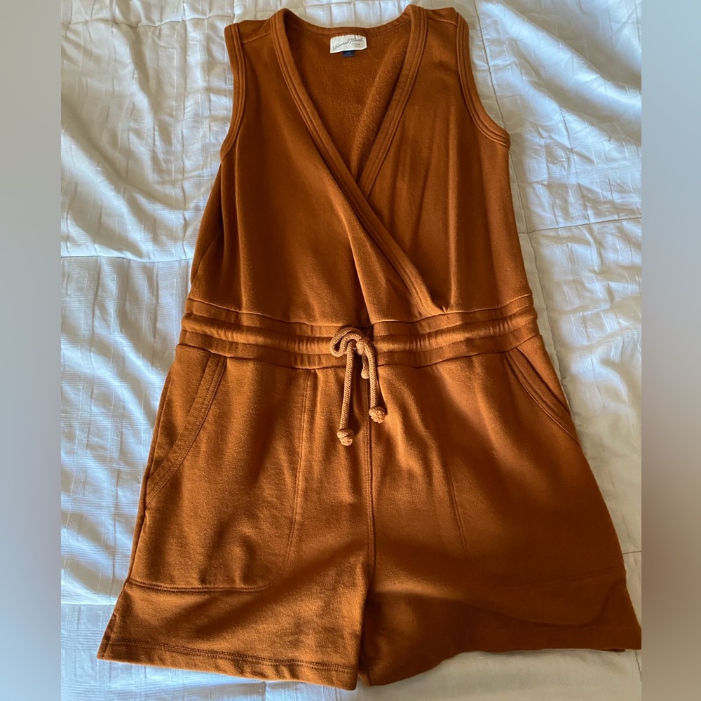 Universal Thread romper brown medium